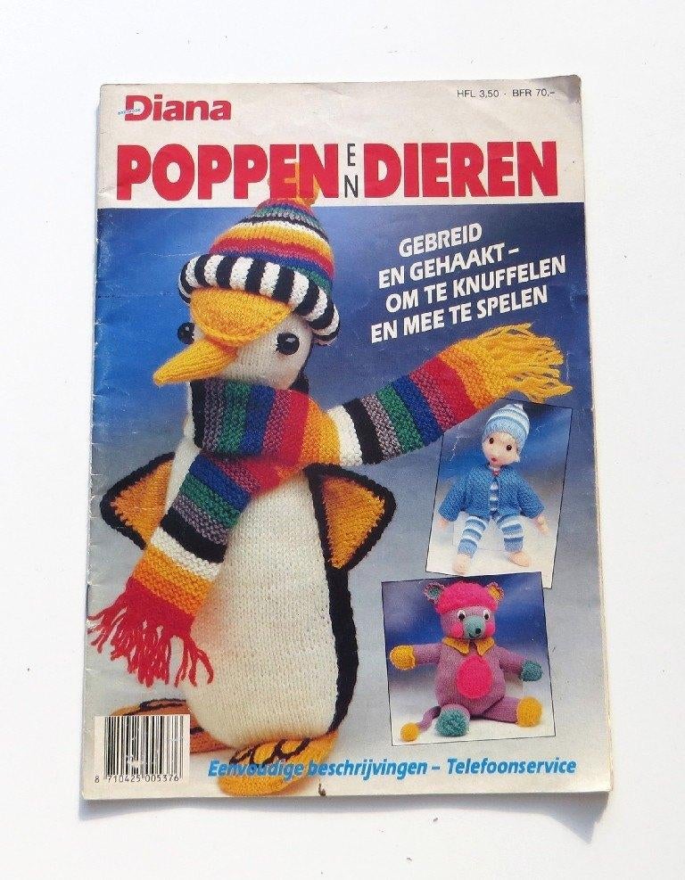 Vintage magazine M5178: Poppen en dieren gebreid en gehaakt, Ophalen of Verzenden, Zo goed als nieuw, Breien of Haken, Patroon of Boek