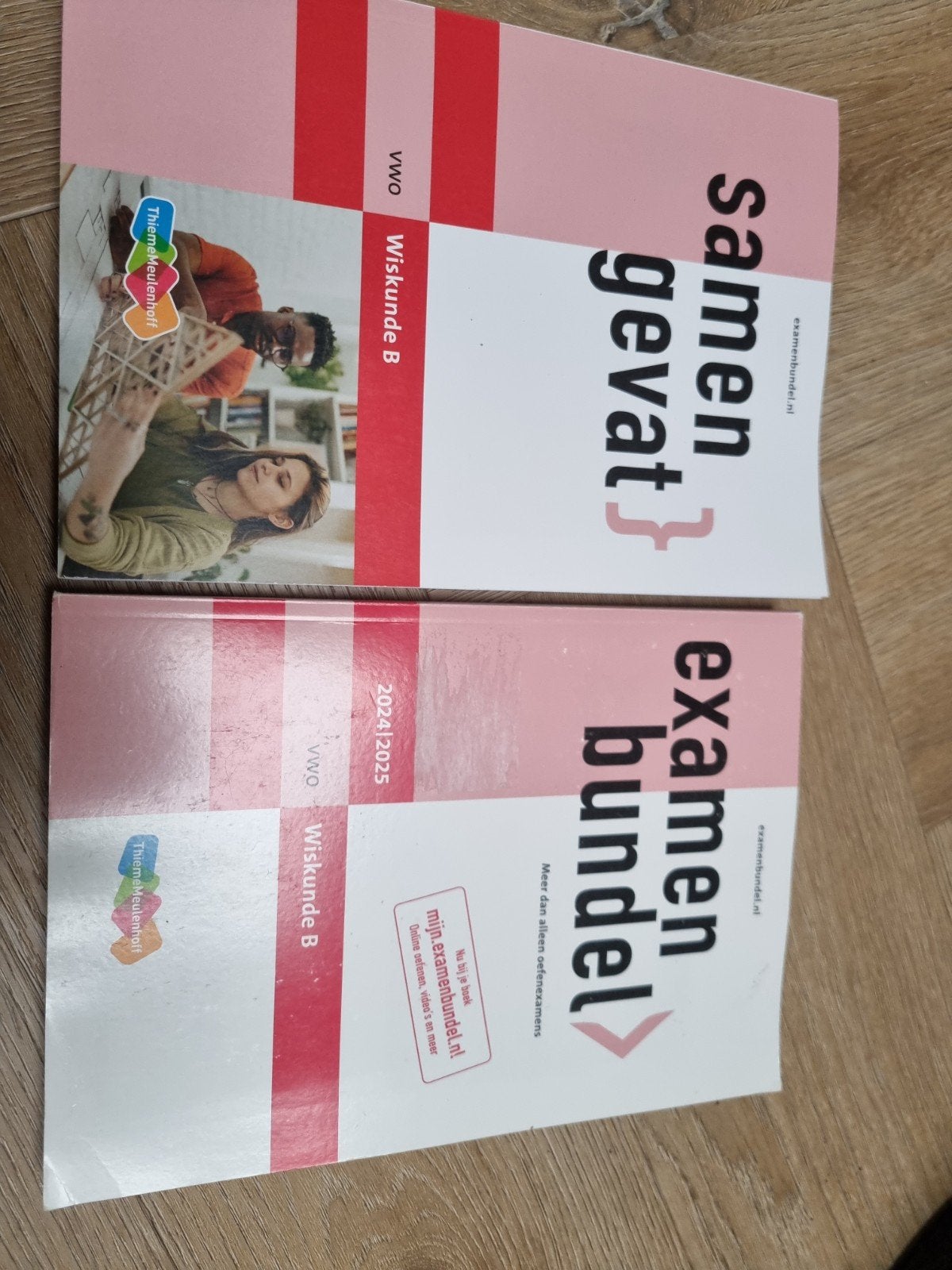 Examenbundel & Samengevat VWO Wiskunde B 2024/2025, Ophalen, Zo goed als nieuw, VWO, Wiskunde B