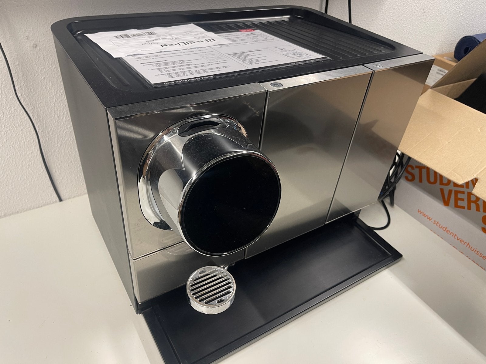 Nespresso Professional Moment ( NP120 Koffiemachine), Ophalen, Gebruikt, 10 kopjes of meer, Koffiemachine