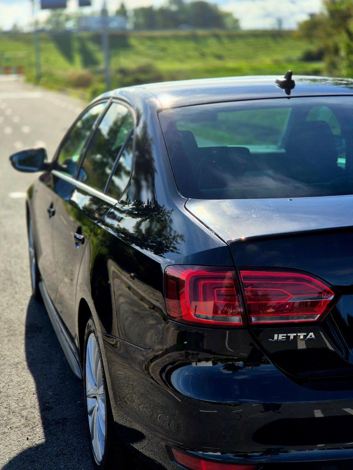 Volkswagen Jetta 1.4 TSI Hybrid 170pk 7-DSG 2013 Zwart, Auto's, Zwart, Origineel Nederlands, 1405 kg, Sedan
