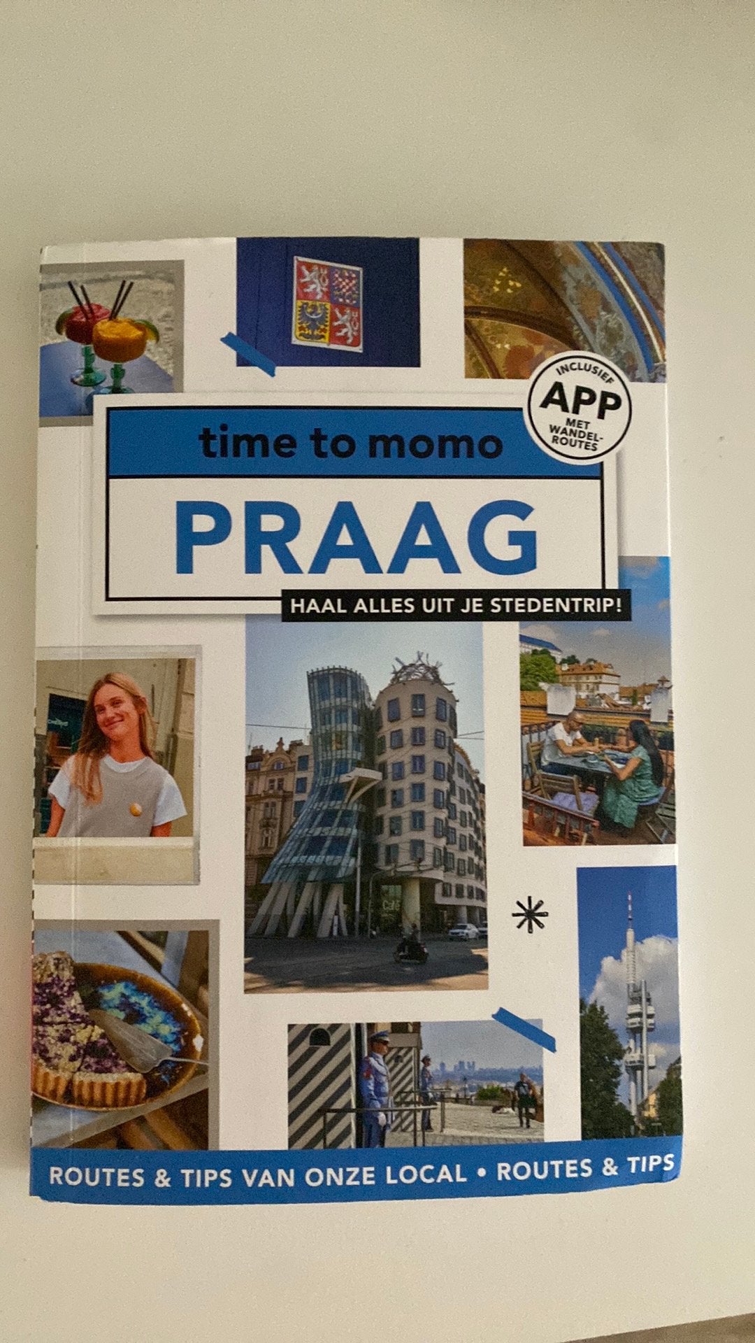 Reisgids Time to momo Praag, Overige merken, Europa, Ophalen of Verzenden, Zo goed als nieuw