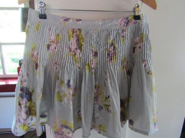 E282 MONOPRIX AUTRE TON mt 38 nieuw rok lichtblauw bloemen, Kleding | Dames, Maat 38/40 (M), Nieuw, Monoprix autre Ton, Boven de knie