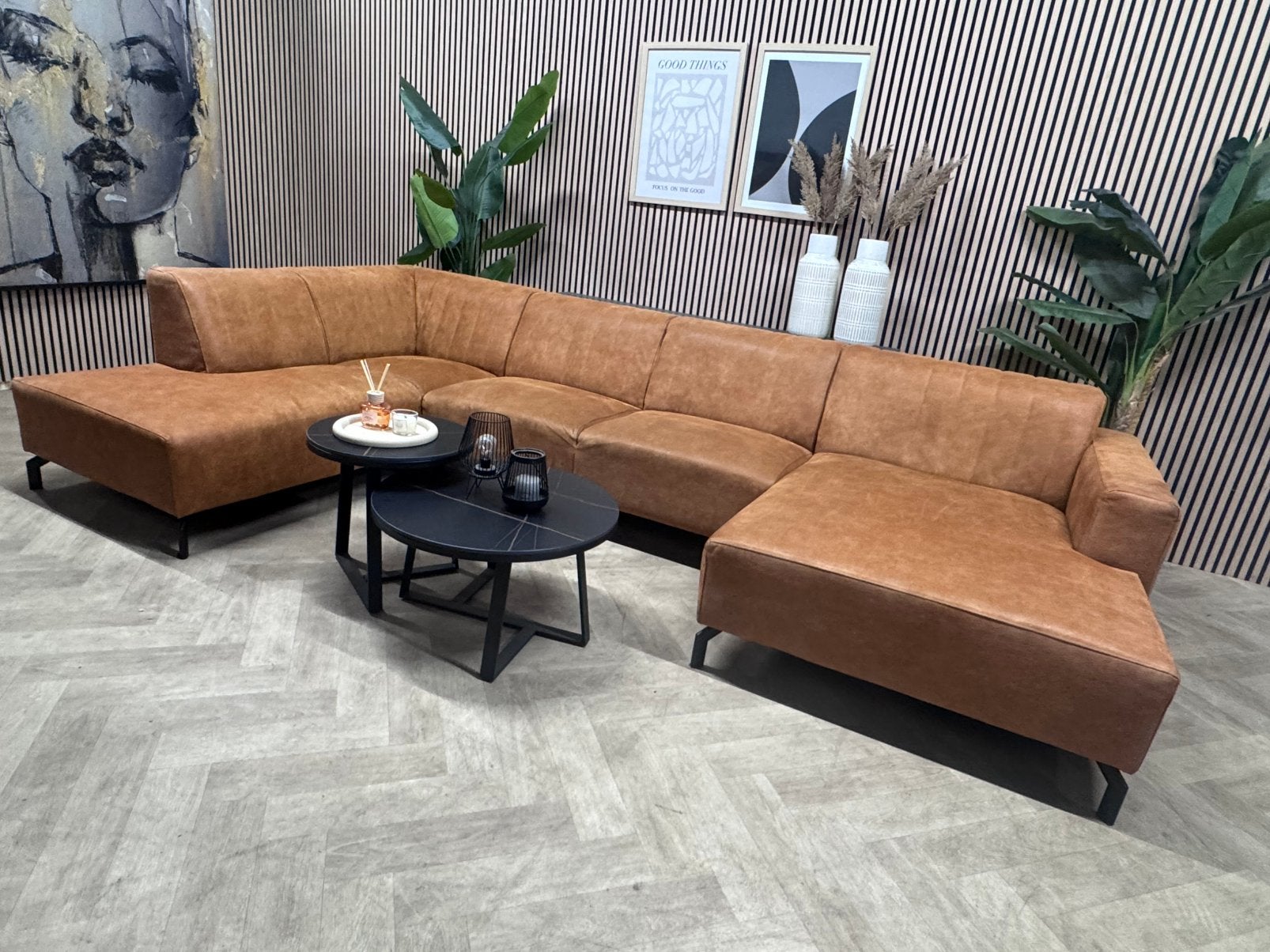 ZGAN | De Bommel U-Bank/Hoekbank Microleer - Cognac - 355cm, Huis en Inrichting, -, Hoekbank, 300 cm of meer, Leer