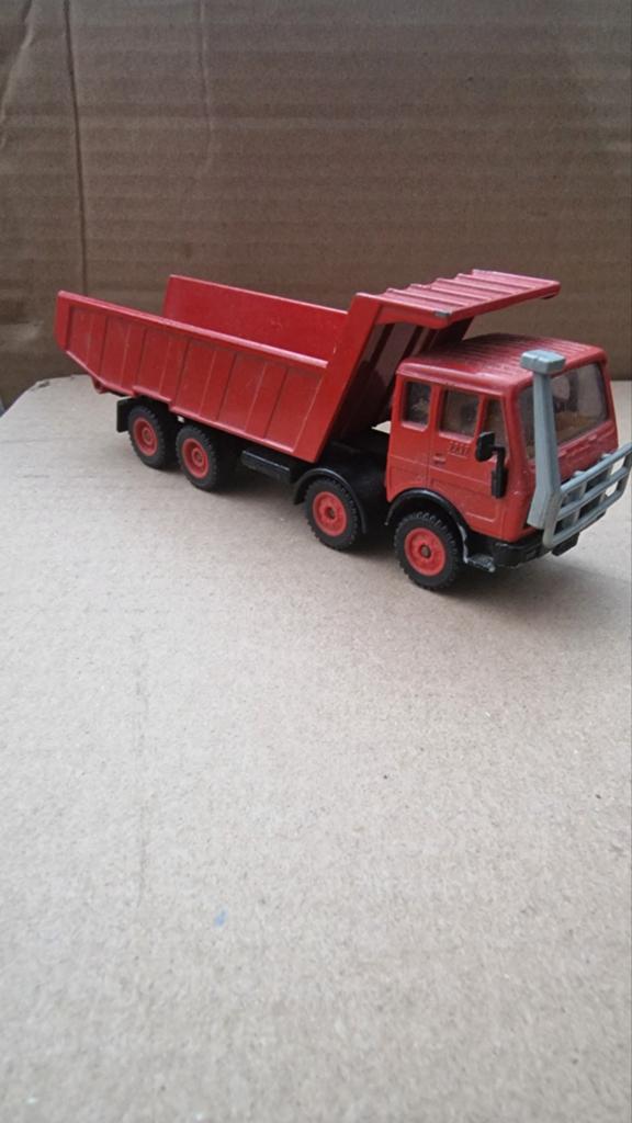 Siku Mercedes Benz kiepwagen truck, Ophalen of Verzenden, Gebruikt, Bus of Vrachtwagen, SIKU