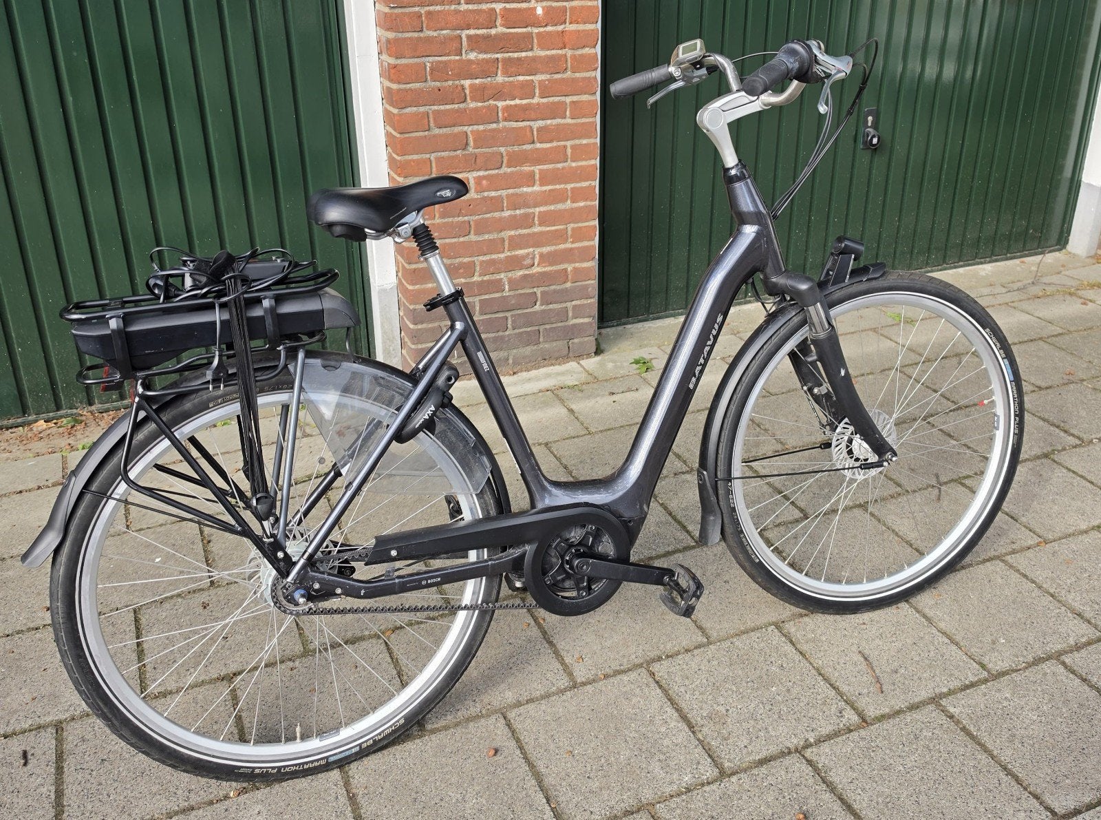 Foto 3 van Batavus Fines Ego Elektrische fiets