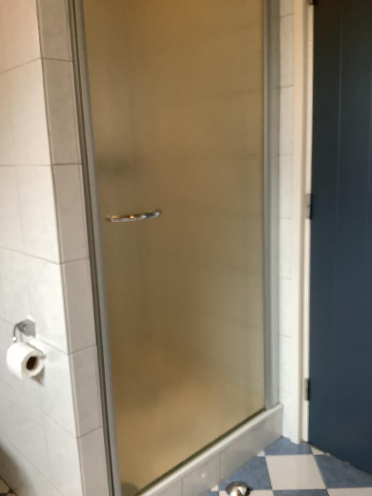 Douchedeur, Ophalen, Gebruikt
