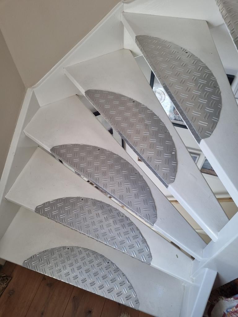 Aluminium trapmatten 30 stuks, Ophalen, Gebruikt