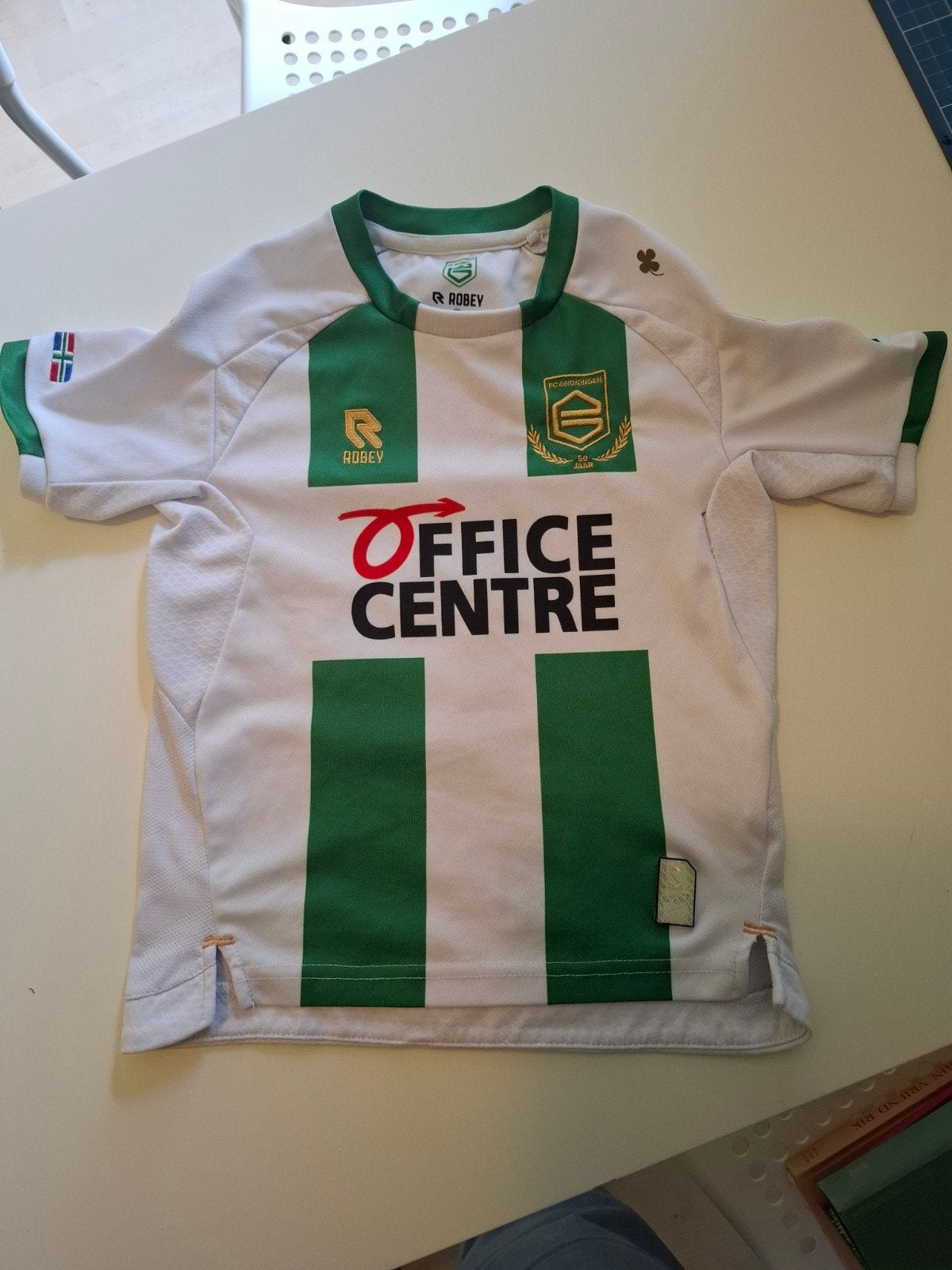 FC Groningen thuisshirt maat 116, Gebruikt, Jongen of Meisje, Ophalen of Verzenden, Shirt of Longsleeve