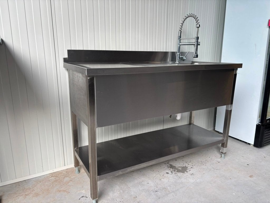 RVS Spoeltafel 140 cm met Flexibele Voorspoeldouche, Ophalen, 100 tot 150 cm, Zo goed als nieuw, /