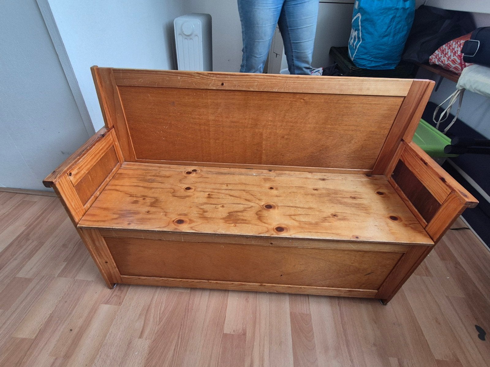 Houten kinderbankje met opbergruimte, Ophalen, Gebruikt, Stoel