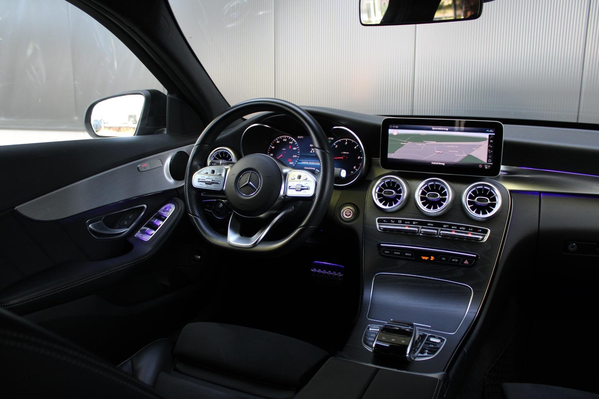 Mercedes-Benz C-klasse Estate 180d Business Solution AMG | T, Auto's, Automaat, 12 maanden, Achterwielaandrijving, 4 cilinders