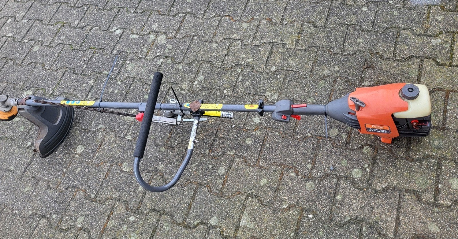 Flymo XLT 3000+ multitool trimmer heggenschaar, Ophalen, Benzine, Gebruikt, Flymo