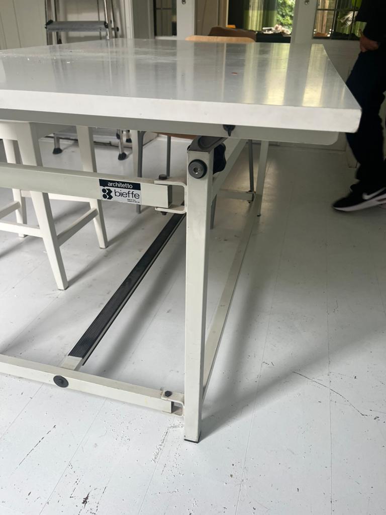 Verstelbare kantelbare tafel 170x100 cm Gebruikt., Ophalen, 50 tot 100 cm, Zo goed als nieuw, 150 tot 200 cm