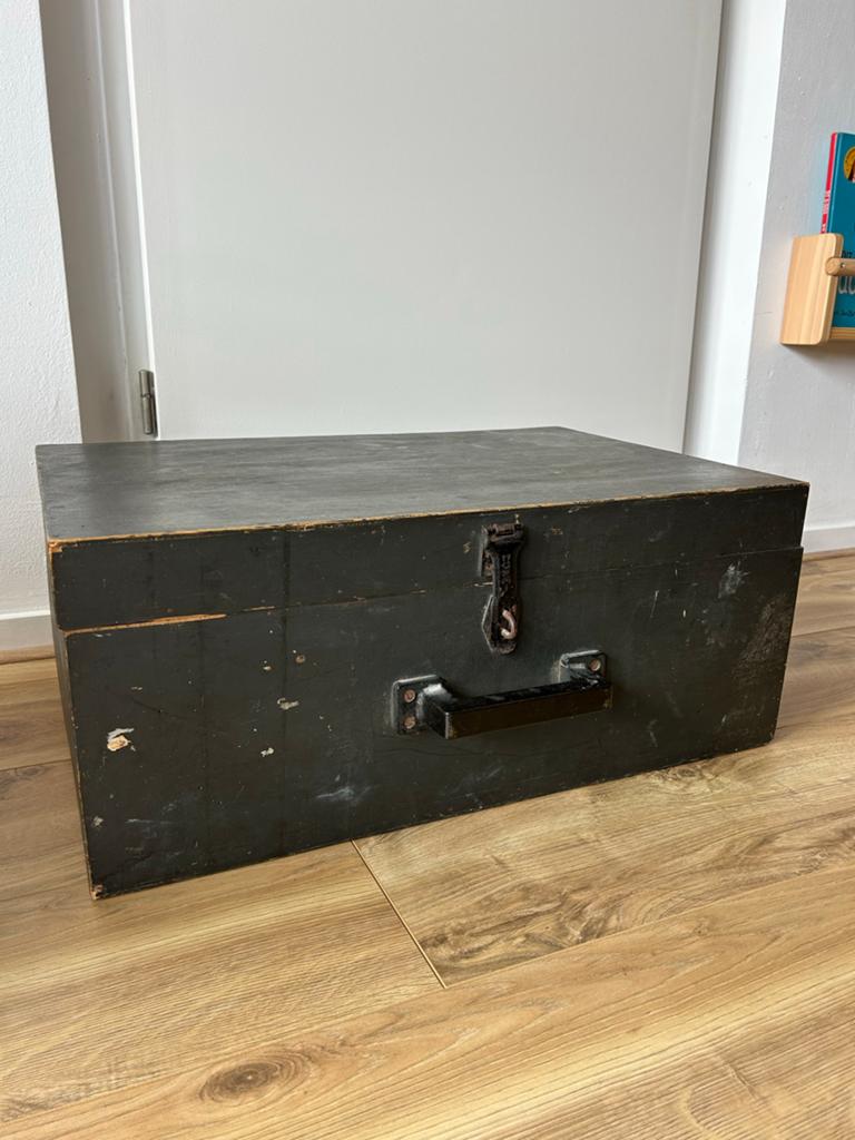 Vintage Zwarte Houten Kist, Huis en Inrichting, Ophalen, Gebruikt, 50 tot 100 cm, Minder dan 50 cm