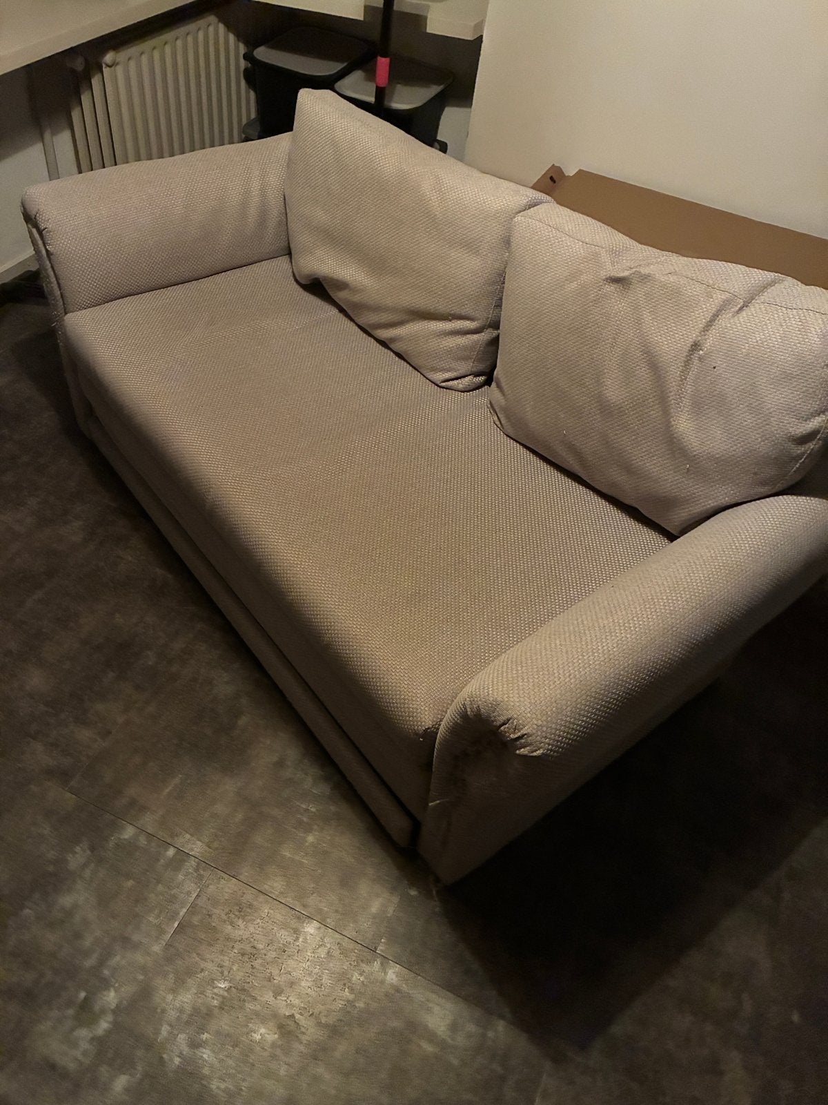 Oude slaapbank, Ophalen, Gebruikt, Beige, Tweepersoons