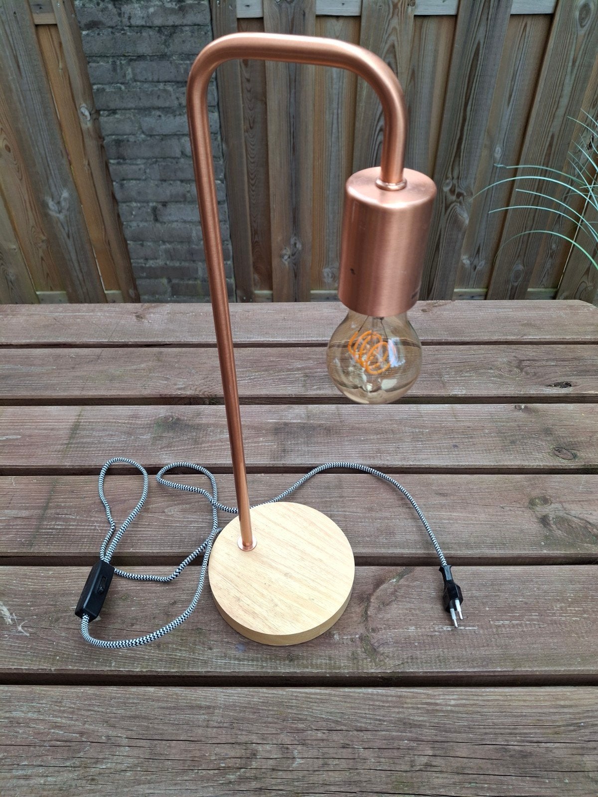 Koperen Tafellamp Daphne met Houten Voet, Huis en Inrichting, Ophalen, Zo goed als nieuw, Hout