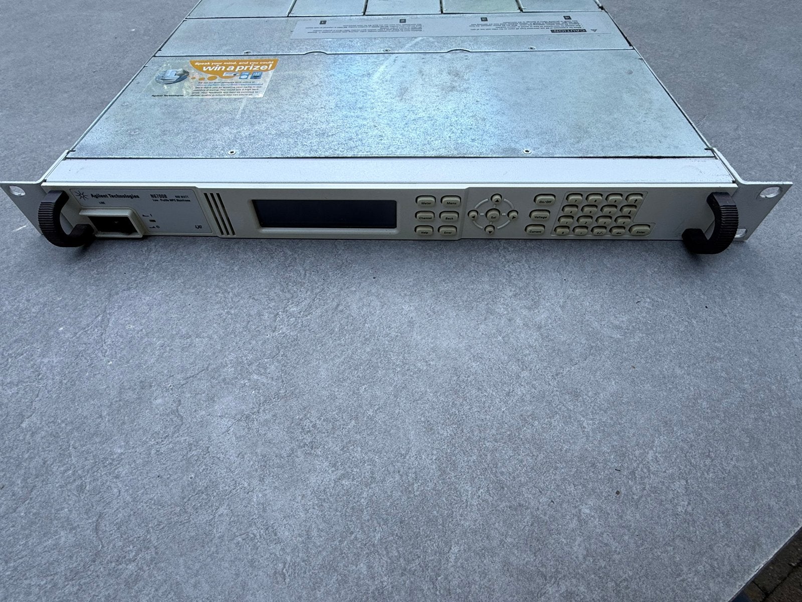 Agilent Technologies N6700B MPS Mainframe met N6733B modules, Ophalen, Gebruikt