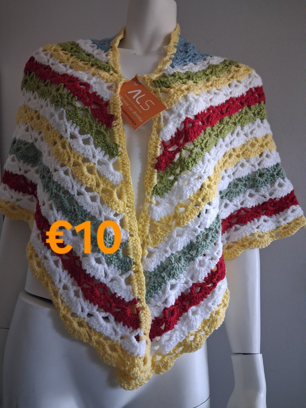 Gehaakte Sjaal/omslagdoek - Kleurrijk en Handgemaakt, Kleding | Dames, Handgemaakt, Ophalen of Verzenden, Nieuw