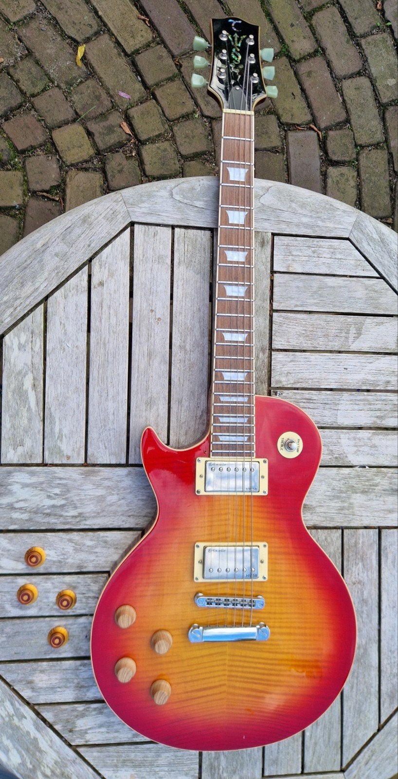 Tanglewood linkshandige elektrische gitaar sunburst, Ophalen, Gebruikt, Solid body, Overige merken