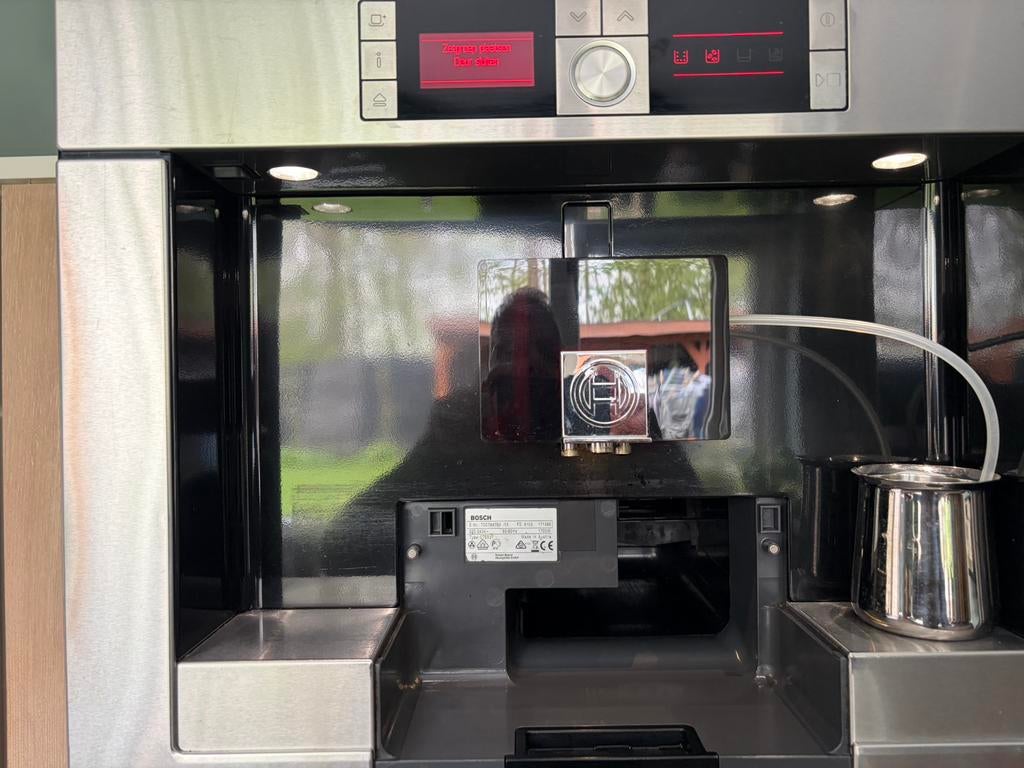 Bosch onbouw koffiemachine TCC78K850, Witgoed en Apparatuur, Koffiezetapparaten, Ophalen of Verzenden, Koffiemachine