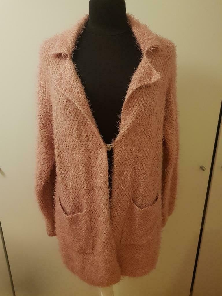 Prachtig oudroze harig vest Miss Etam -maat L–fluffy & zacht, Miss Etam, Ophalen of Verzenden, Maat 42/44 (L), Roze