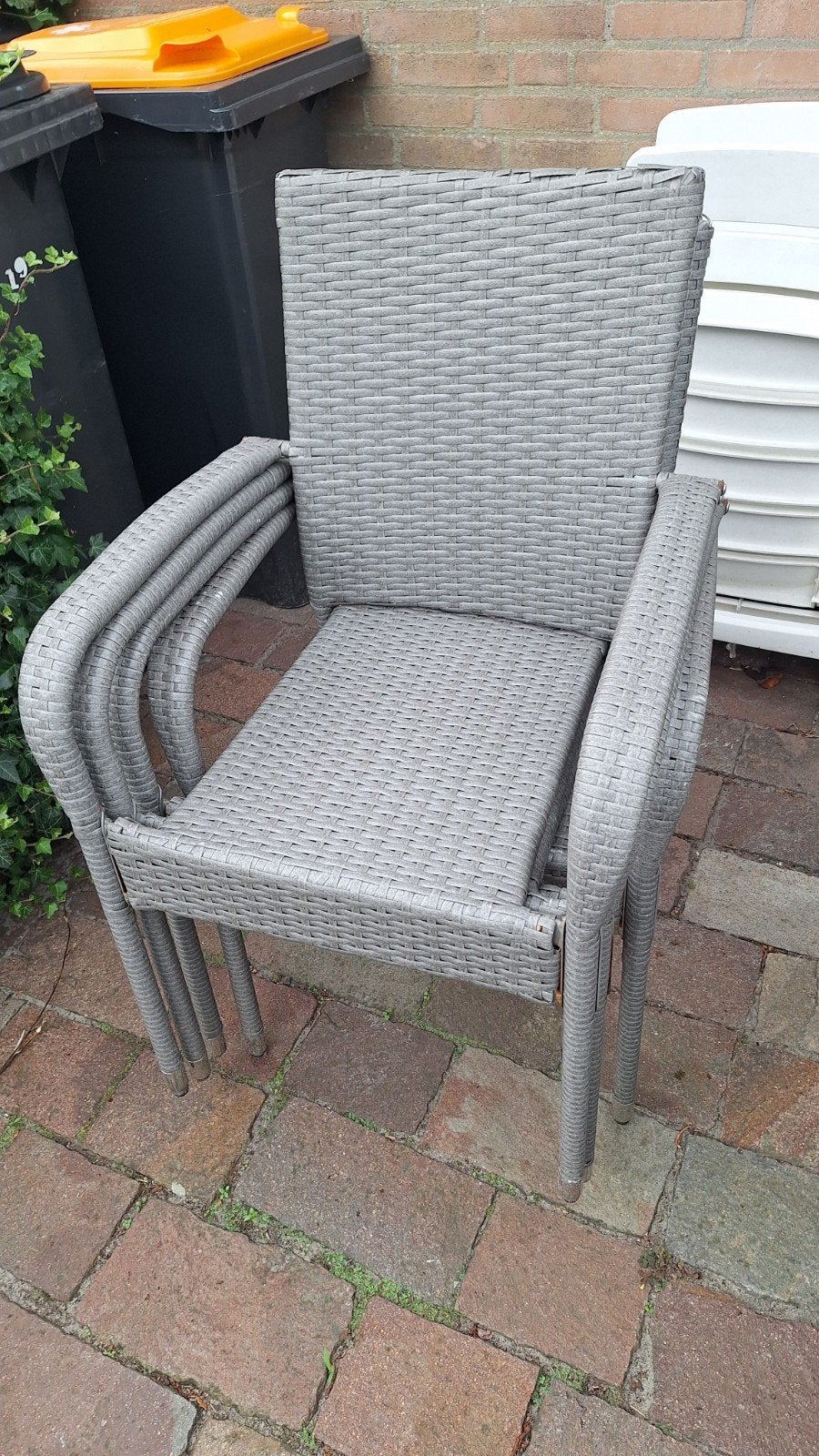 Gratis tuinstoelen, Ophalen, Gebruikt