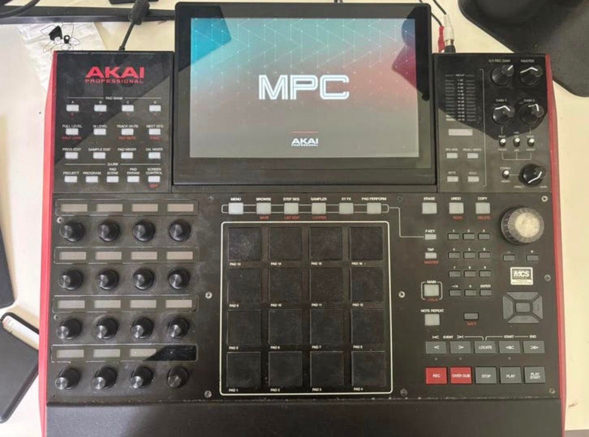 Akai mpc X, Muziek en Instrumenten, Ophalen, Gebruikt