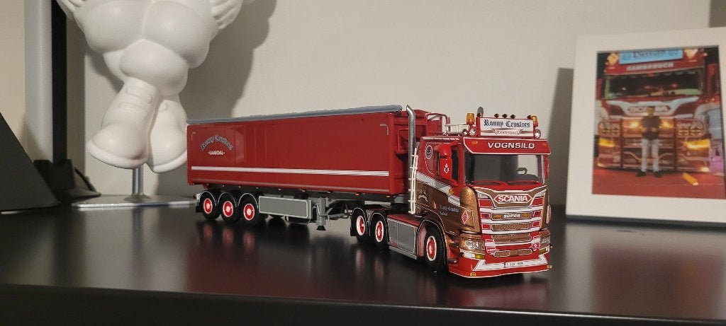 Tekno Ronny ceusters, Ophalen, Nieuw, Bus of Vrachtwagen, Tekno