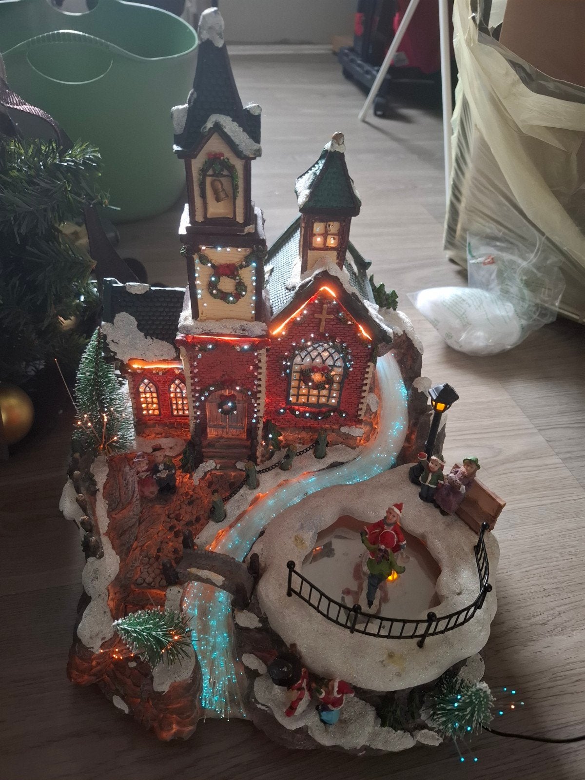 kerk met verlichting, Diversen, Ophalen of Verzenden, Gebruikt