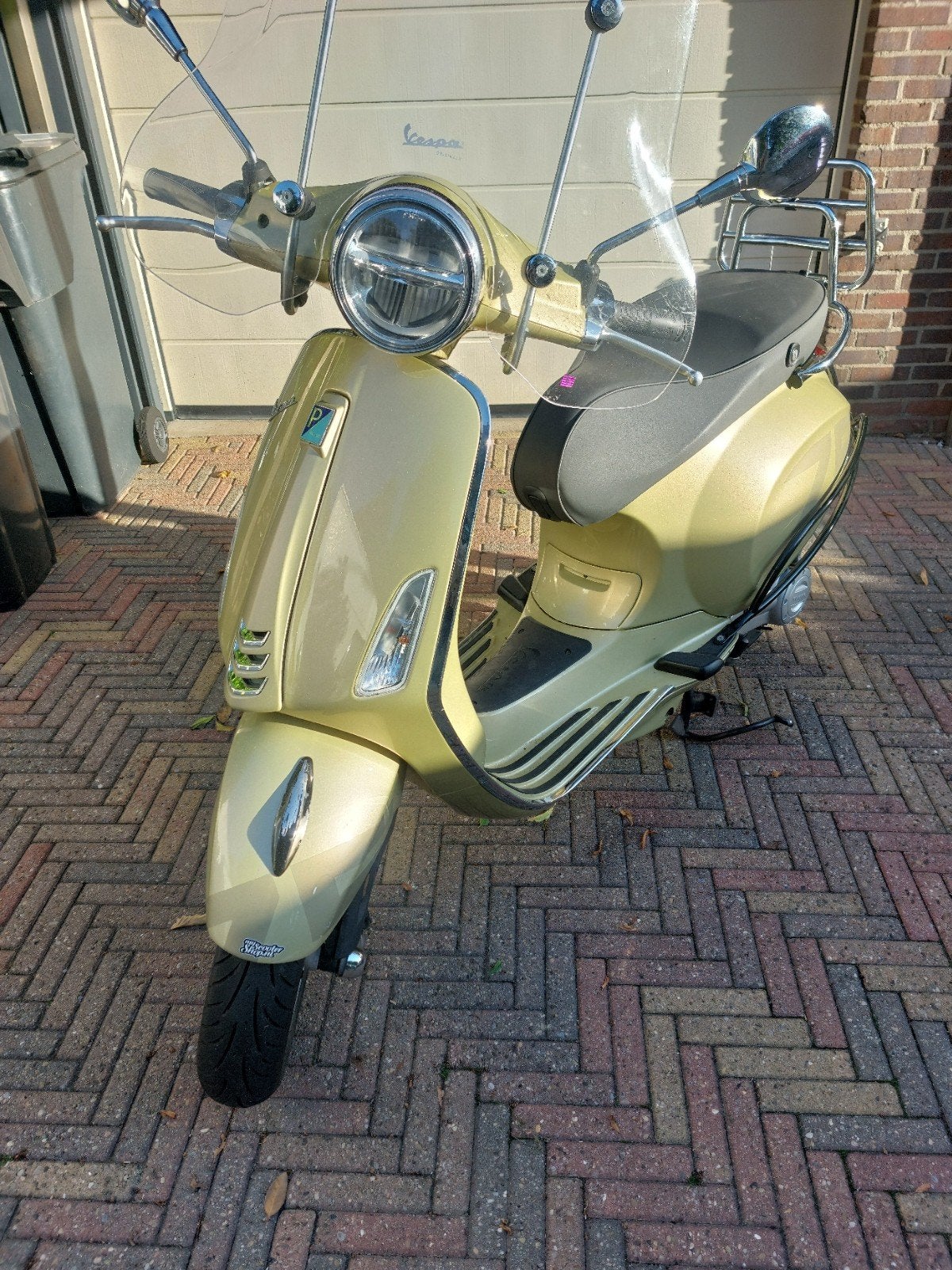 Vespa Sprint 75th Anniversary Edition - Zo goed als nieuw, Ophalen, Zo goed als nieuw, Benzine, Vespa