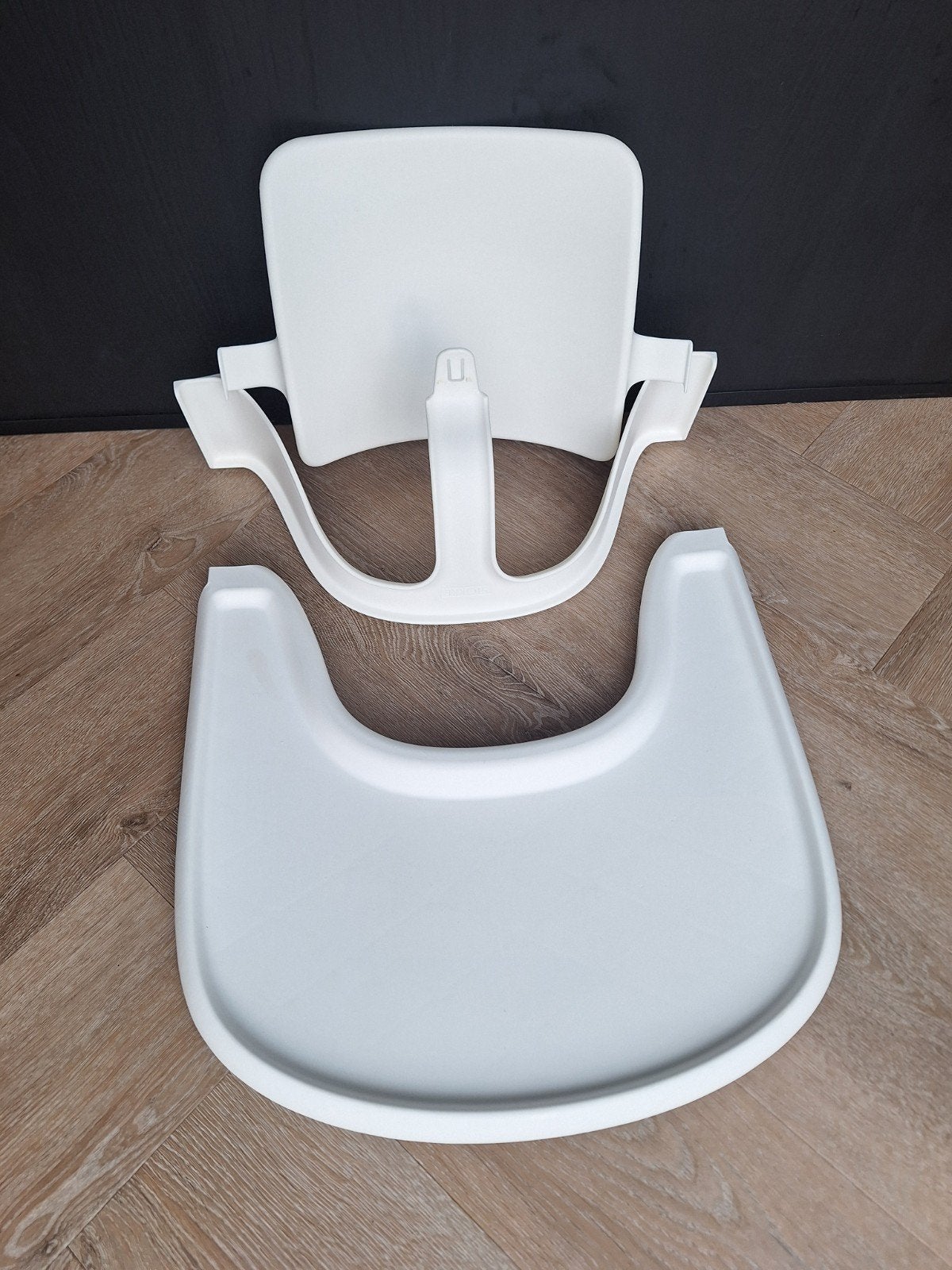 Stokke babyset + tafelblad wit/ Stokke babyset + tray, Ophalen of Verzenden, Zo goed als nieuw, Meegroeistoel