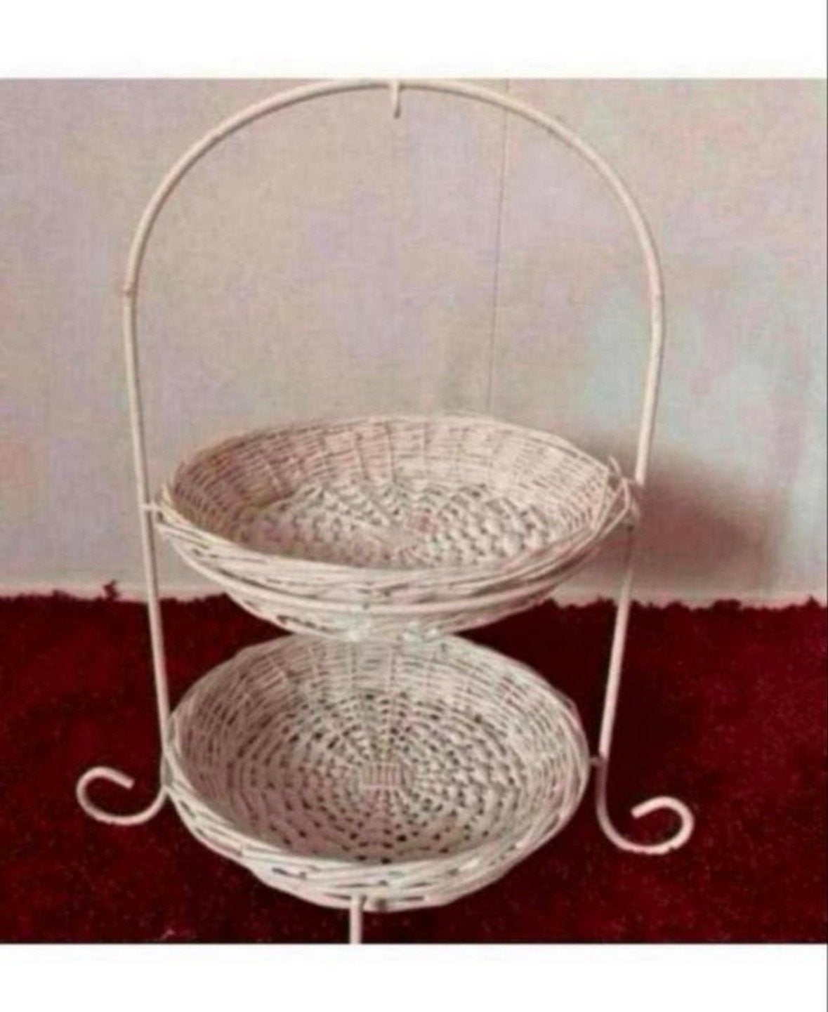 Witte rieten etagère met 2 uitneembare manden, Ophalen of Verzenden, Zo goed als nieuw, Etagère, Natuurlijk materiaal