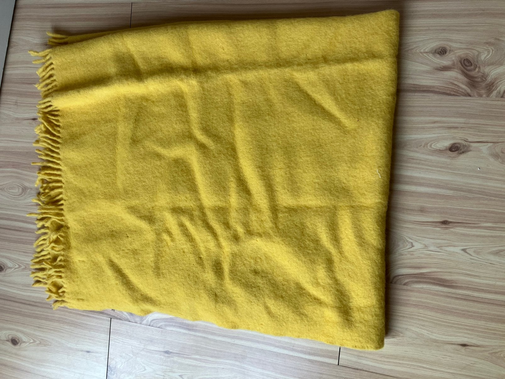 Warme wollen deken (nieuw) (136x160cm), Huis en Inrichting, Ophalen of Verzenden, Nieuw