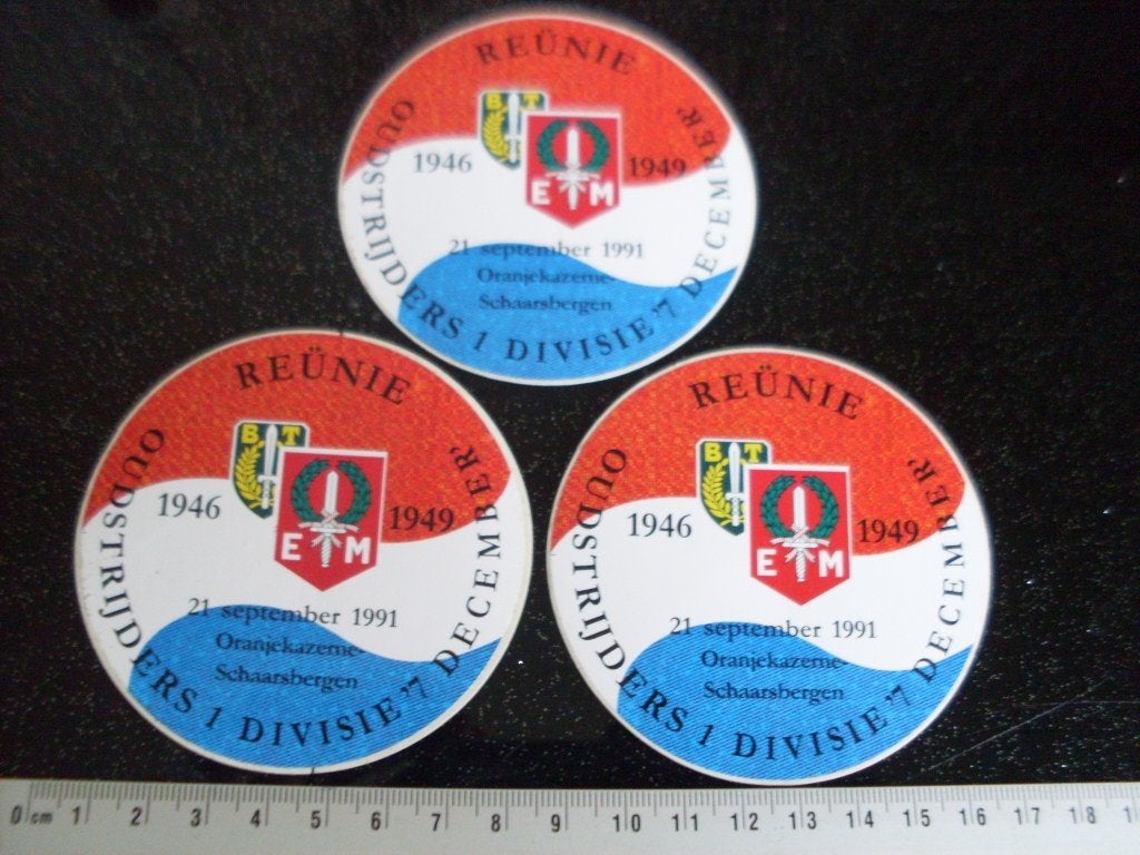 3x sticker BT EM reunie oudstrijders 1ste divisie 7 december, Verzenden, Zo goed als nieuw, Bedrijf of Vereniging