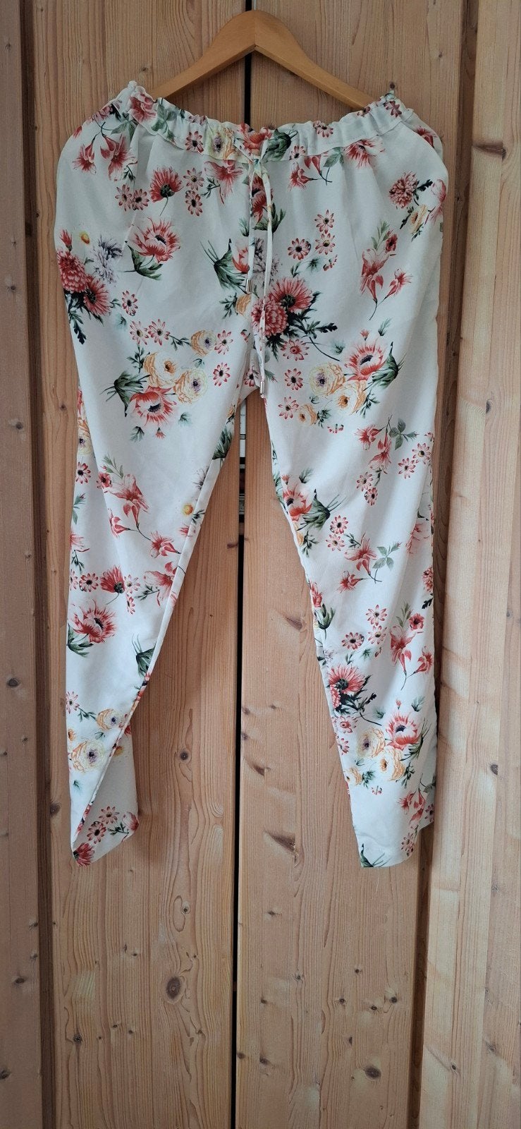 Bloemetjes broek van My Jewellery,  maat L, My Jewellery, Meerkleurig, Maat 42/44 (L), Ophalen of Verzenden