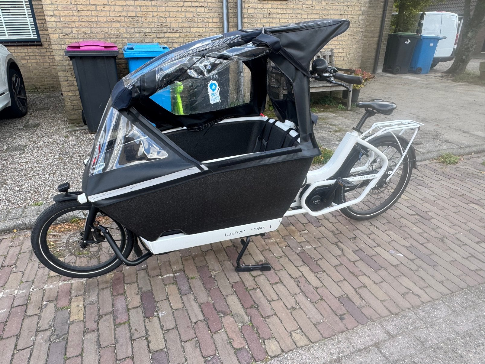 Urban Arrow Family Active Plus (2023), Fietsen en Brommers, Ophalen, Gebruikt, 4 kinderen of meer