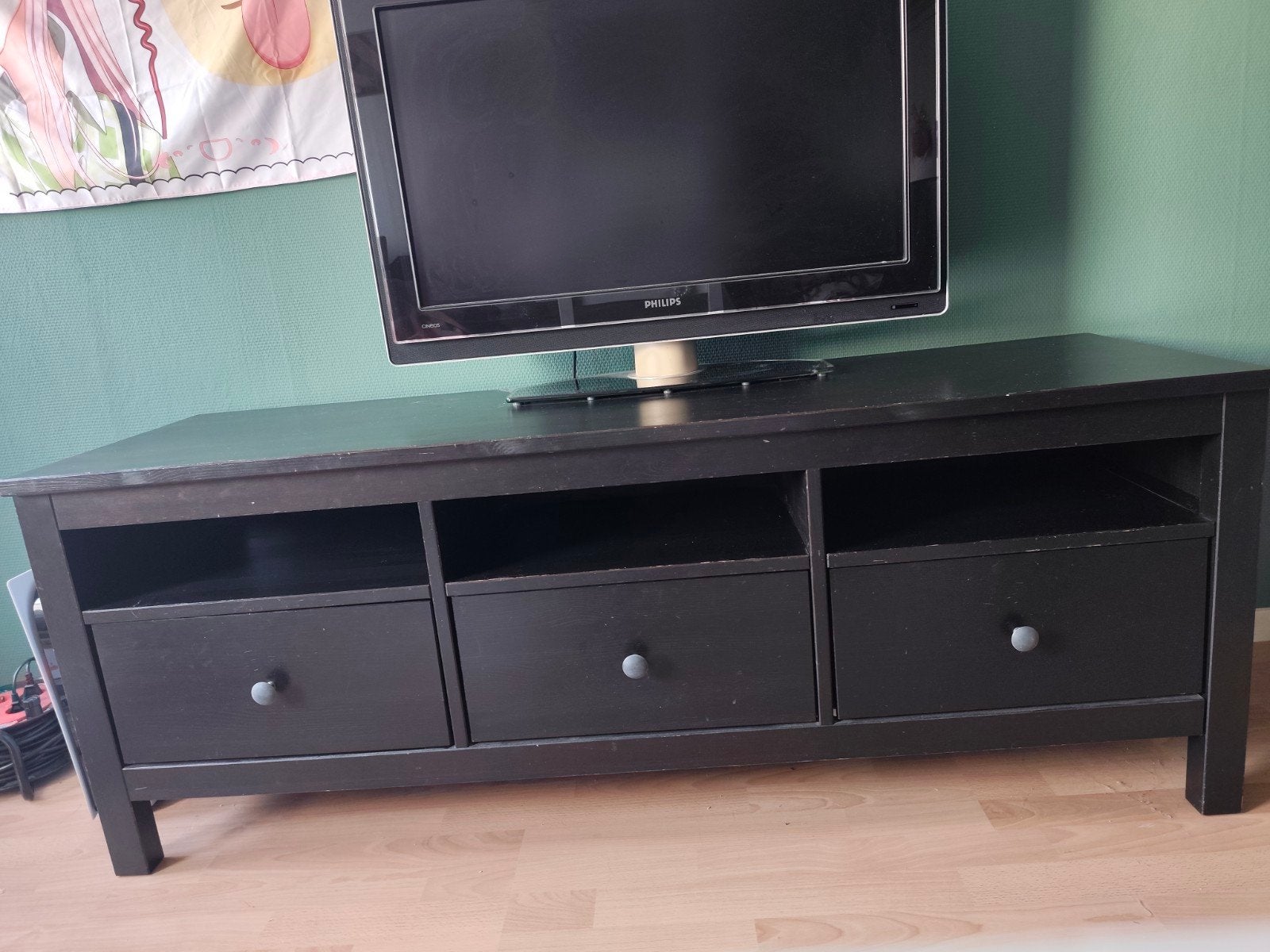 Zwarte tv-kast met lades en open vakken, Ophalen, Gebruikt, 100 tot 150 cm, Minder dan 100 cm