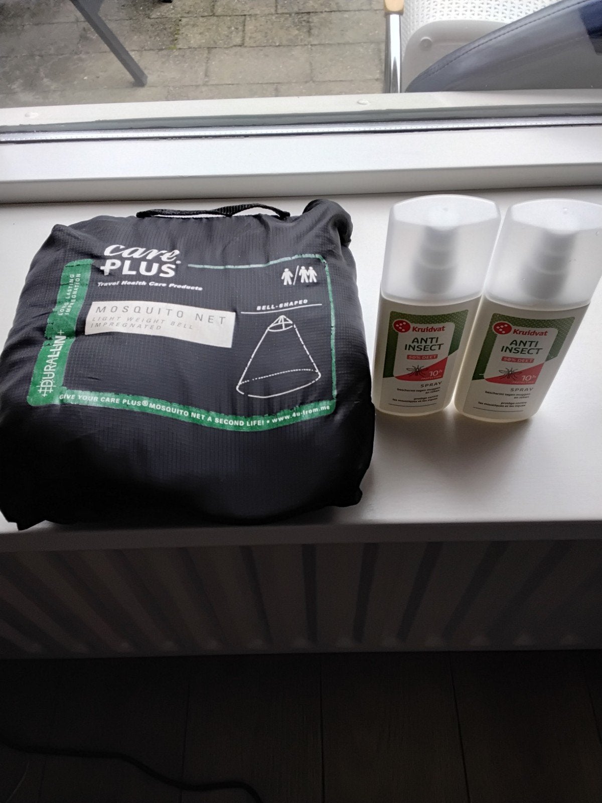 tk care plus klamboe 1 tot 2 personen +2 flesjes deed 50%, Ophalen of Verzenden