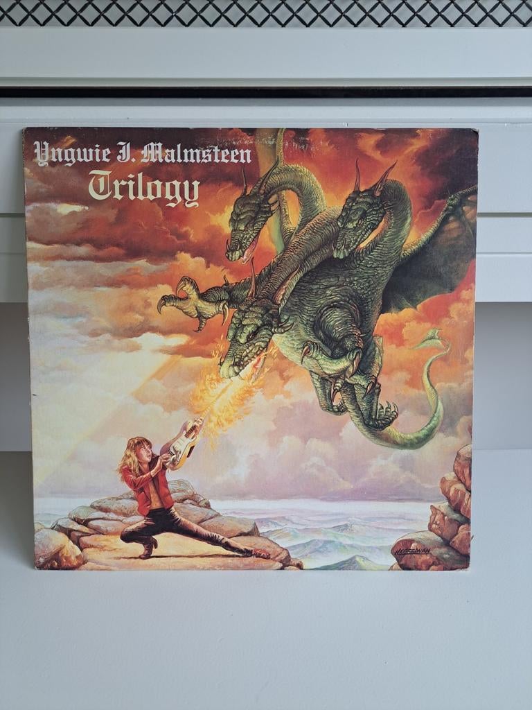 Yngwie J. Malmsteen - Trilogy LP (1986), Cd's en Dvd's, Progressive, Gebruikt, 1980 - 1989, Ophalen of Verzenden