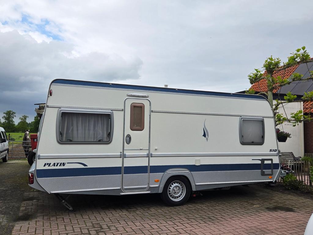 Te koop : Caravan Fendt Platin 510, Caravans en Kamperen, Caravans, Mover, Rondzit, Particulier, Fendt