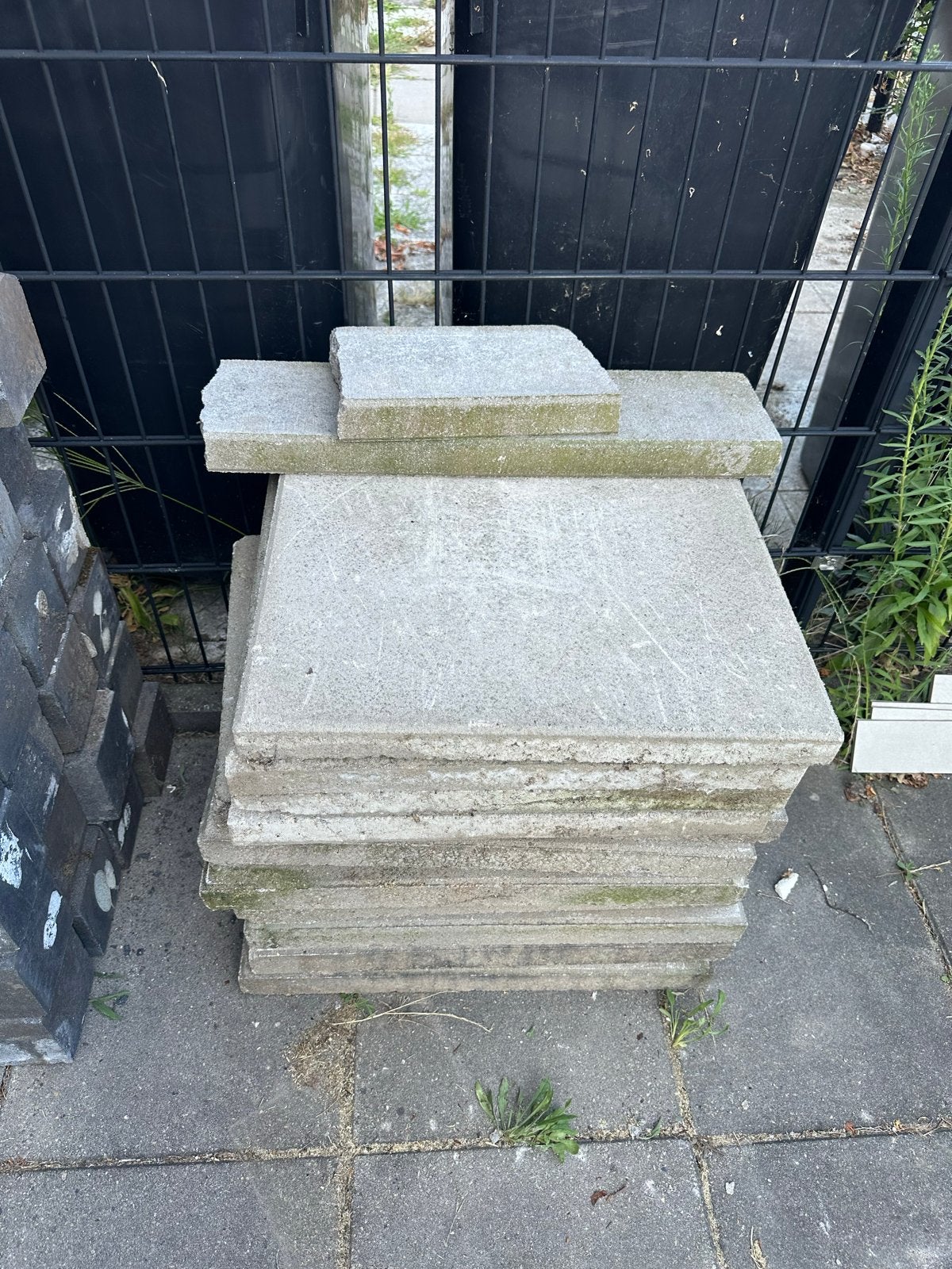 Gratis tegels, Doe-het-zelf en Verbouw, Tegels, Gebruikt, Vloertegels, Overige materialen, 20 tot 40 cm, 60 cm of meer, Minder dan 5 m²