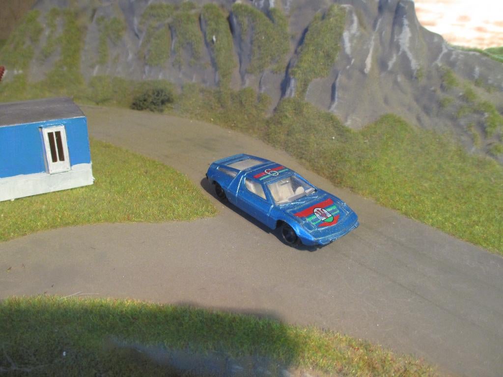 1:64 Maserati Bora - Welly, Ophalen of Verzenden, Gebruikt, Auto