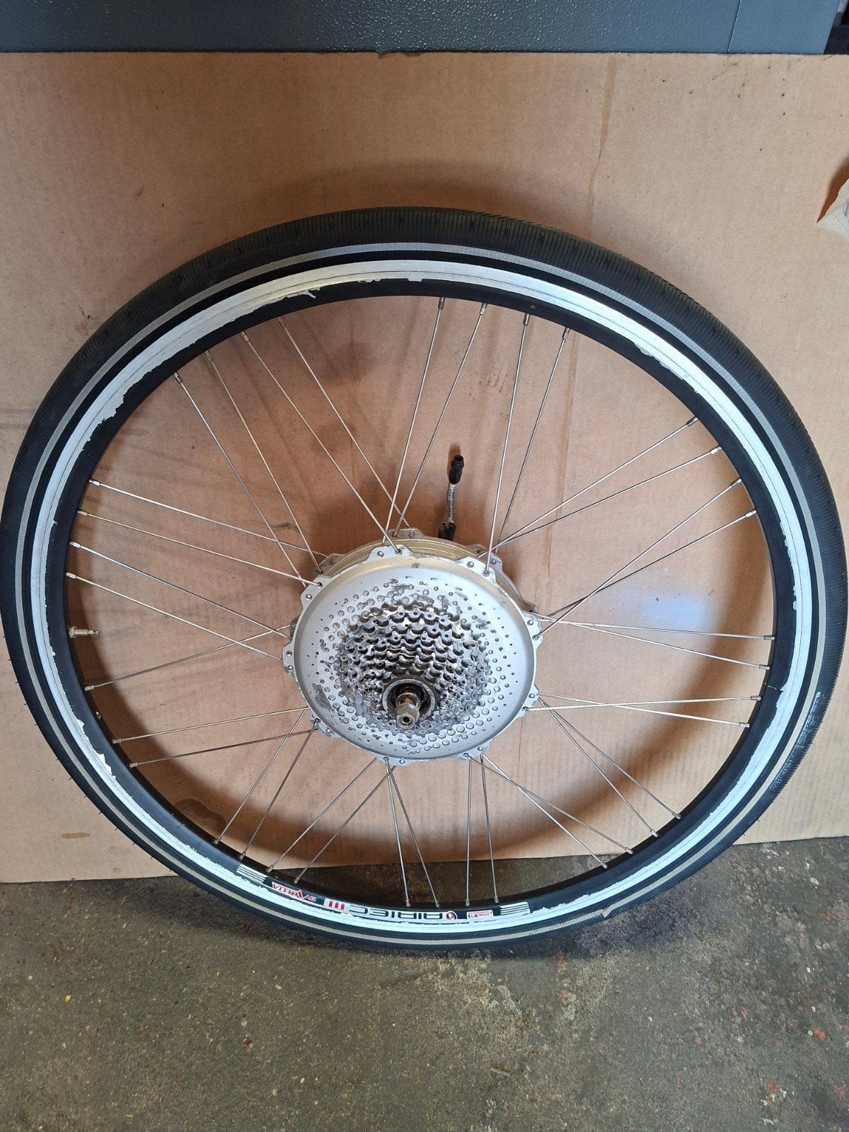 Trek fietswiel, Fietsen en Brommers, Fietsonderdelen, Ophalen of Verzenden, Elektrische fiets