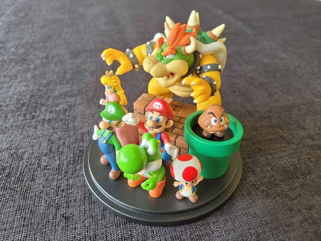 Nintendo Mario Characters Figurine Collectors Item CIB, 1 speler, Ophalen of Verzenden, Zo goed als nieuw, Vanaf 3 jaar