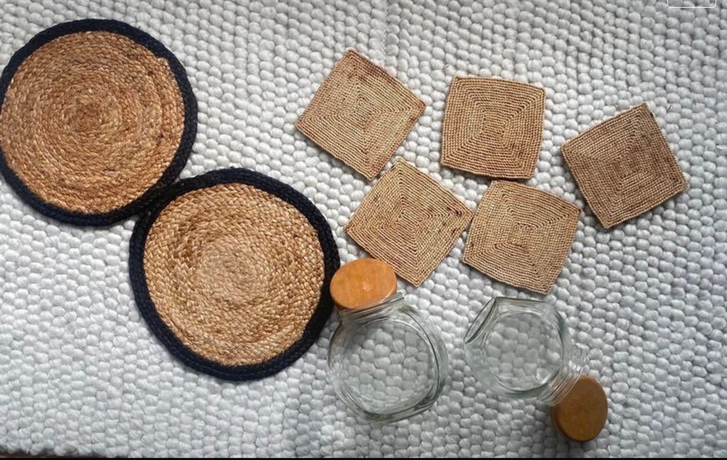 Wekpotten en rieten onderzetters, Ophalen of Verzenden, Gebruikt