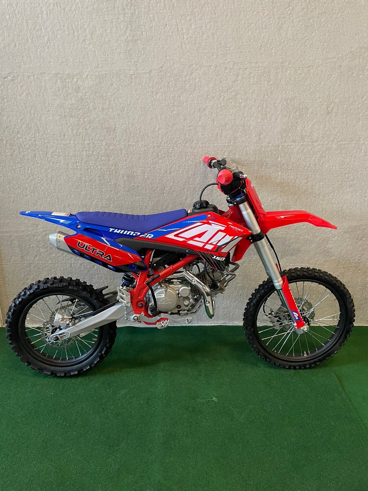 Nieuwe Apollo Thunder 150CC pitbike/crossmotor/showroom, Ophalen, Nieuw, Pitbike, De kooi