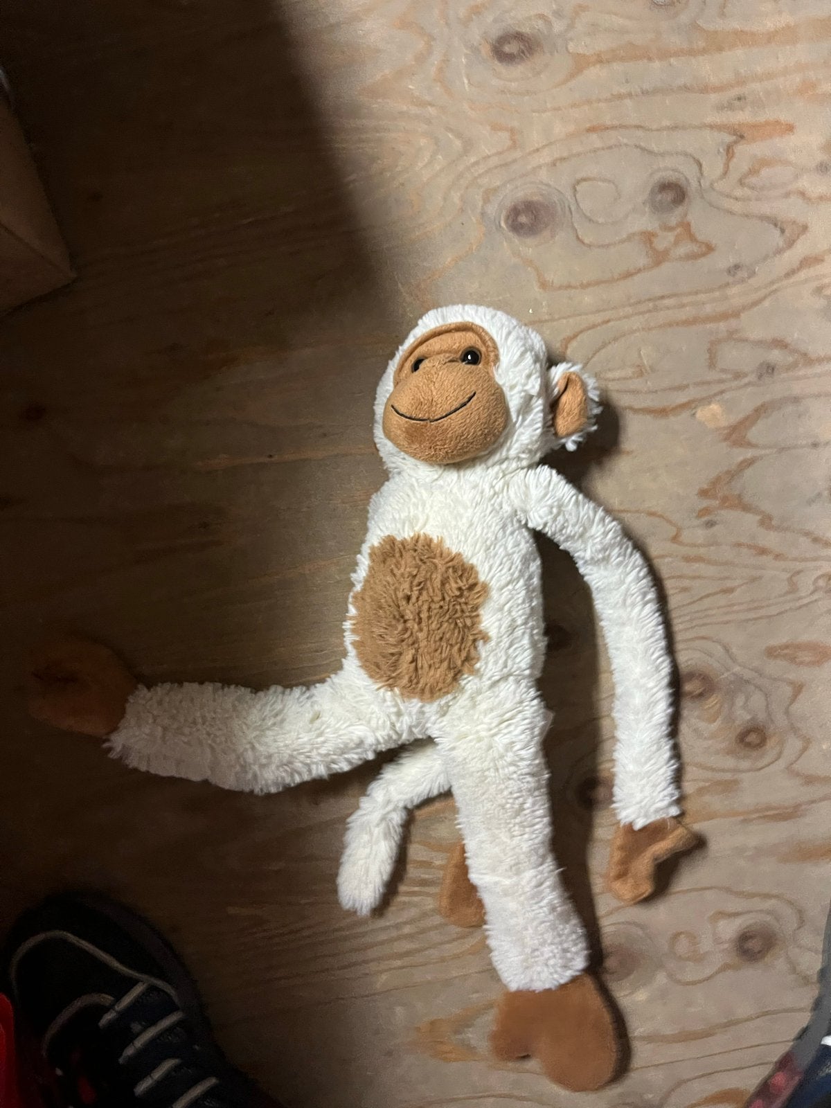 Schattige witte aap knuffel met lange armen, Kinderen en Baby's, Speelgoed | Knuffels en Pluche, Ophalen, Overige merken, Overige karakters