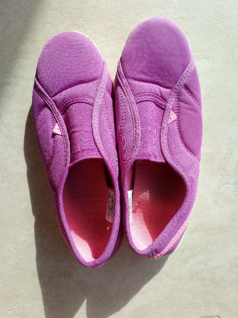 turnschoenen/ turnpantoffels maat 38 kleur paars., Kinderen en Baby's, Kinderkleding | Schoenen en Sokken, Meisje, Overige typen
