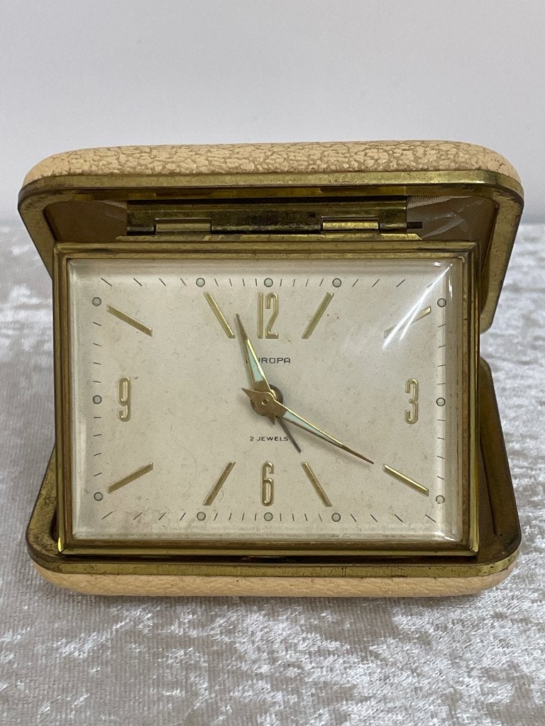 Vintage Reiswekker Europa, Antiek en Kunst, Antiek | Klokken, Ophalen of Verzenden