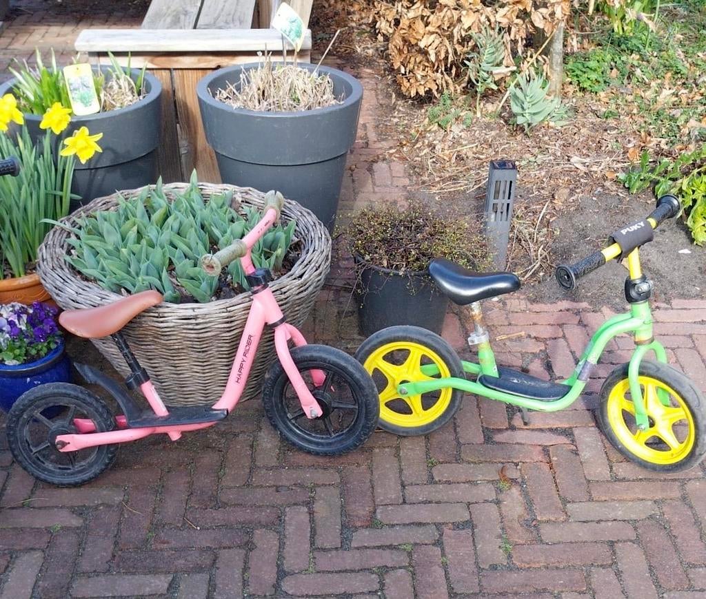 Loopfietsjes: Roze Happy Rider & Groene Puky, Ophalen, Gebruikt, Loopfiets